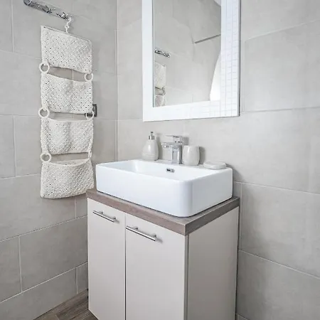 Sky - Free Garage كوباونيك