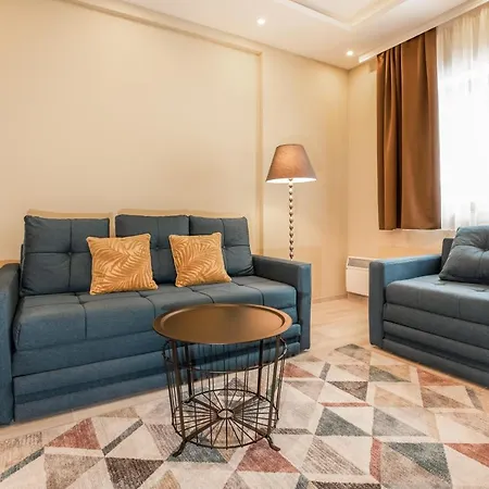 Sky - Free Garage * كوباونيك