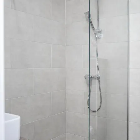 Sky - Free Garage شقة كوباونيك